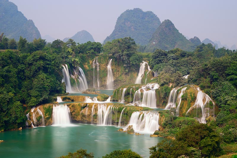 น้ำตกเต๋อเทียน (Detian Waterfall) ที่เที่ยวจีน น้ำตกเต๋อเทียน (Detian Waterfall) ที่เที่ยวจีน
